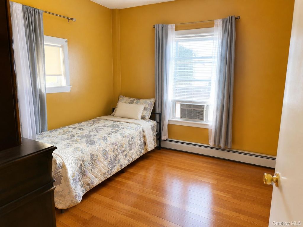 18 Van Riper Street, Staten Island, NY 10302 — photo 5