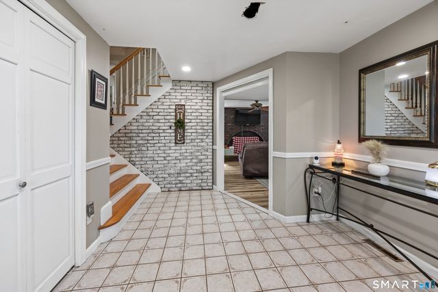 16 Indian Hill Road, North Branford, CT 06472
