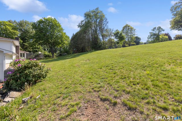 16 Indian Hill Road, North Branford, CT 06472