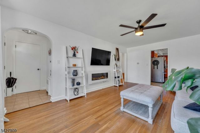 78 Joseph St, Clark Twp., NJ 07066