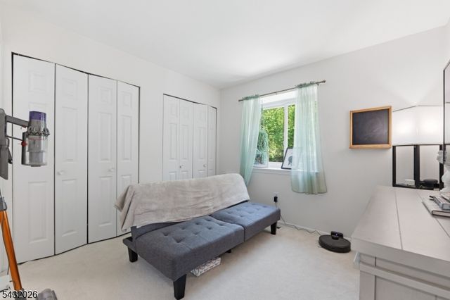 26 Driftwood Dr, Franklin Twp., NJ 08873
