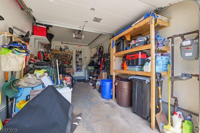 26 Driftwood Dr, Franklin Twp., NJ 08873