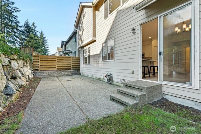 1807 NE 26th Place, Renton, WA 98056