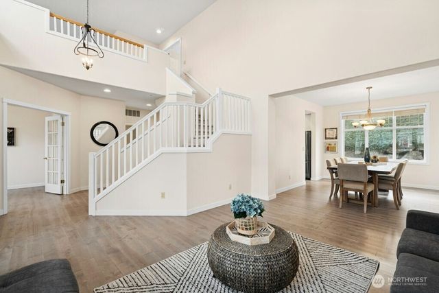 1807 NE 26th Place, Renton, WA 98056