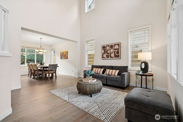 1807 NE 26th Place, Renton, WA 98056