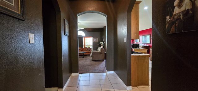 1121 Bradford Drive, Glenn Heights, TX 75154