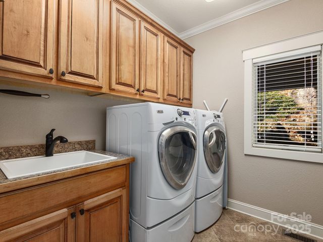 26 Ashewood Lane, Waynesville, NC 28786