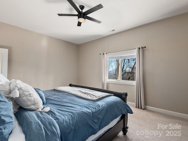 26 Ashewood Lane, Waynesville, NC 28786