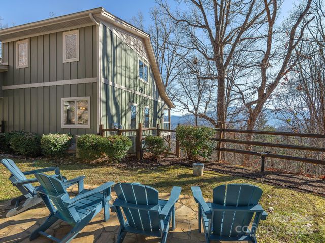 26 Ashewood Lane, Waynesville, NC 28786