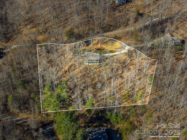26 Ashewood Lane, Waynesville, NC 28786