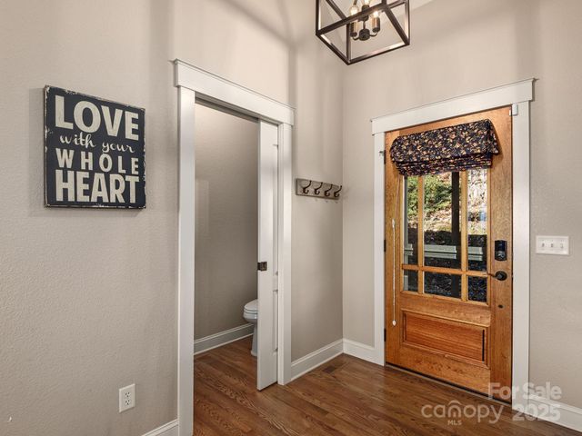 26 Ashewood Lane, Waynesville, NC 28786