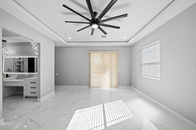 5421 Dougallan Lane, El Paso, TX 79932