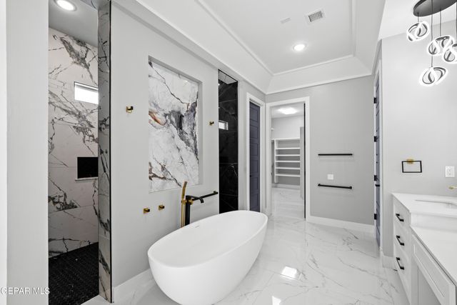 5421 Dougallan Lane, El Paso, TX 79932