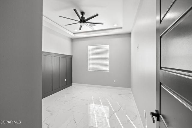 5421 Dougallan Lane, El Paso, TX 79932