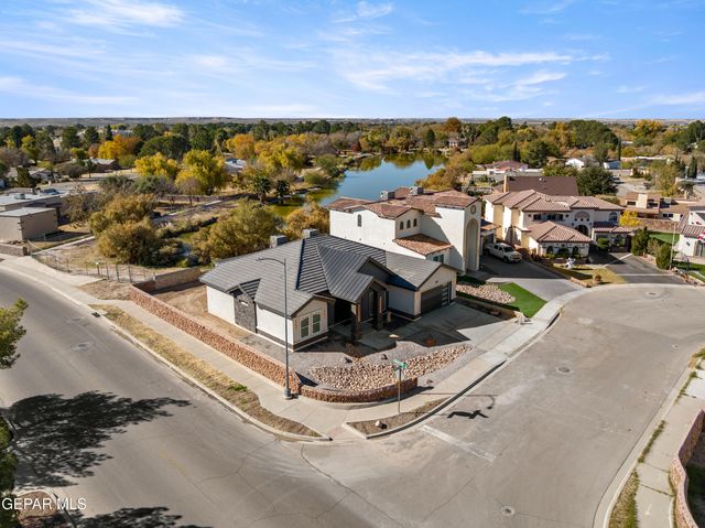 5421 Dougallan Lane, El Paso, TX 79932