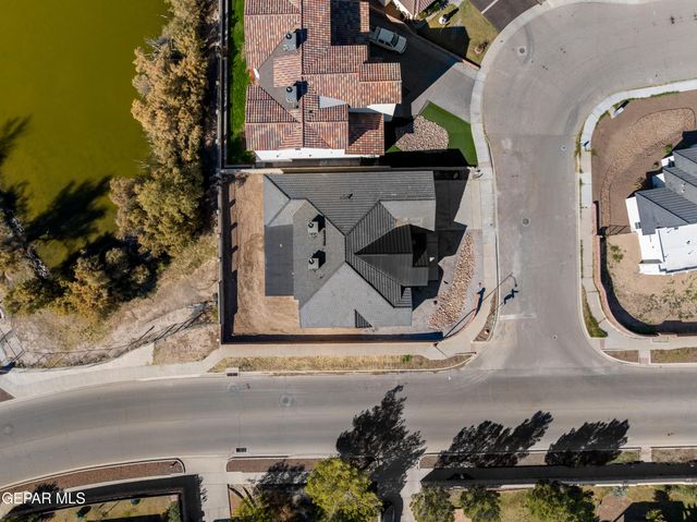 5421 Dougallan Lane, El Paso, TX 79932