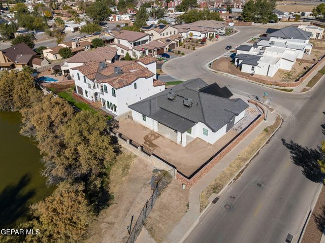 5421 Dougallan Lane, El Paso, TX 79932