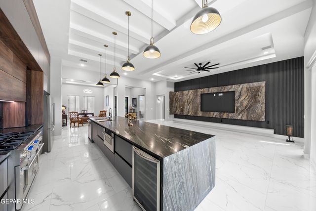 5421 Dougallan Lane, El Paso, TX 79932