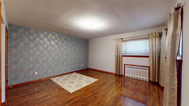 1013 W GORE Road, Erie, PA 16509