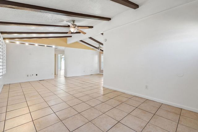 40560 Golden Way, Palm Desert, CA 92211