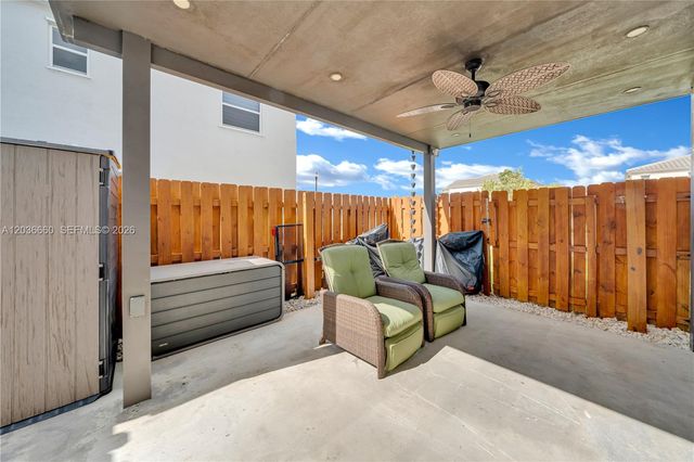 2632 SE 11th Court, Homestead, FL 33035