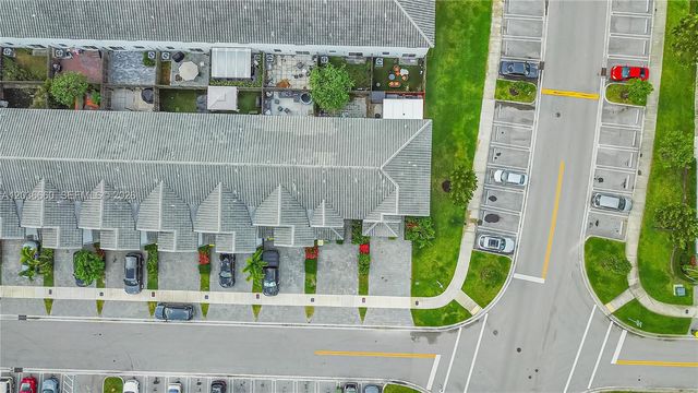 2632 SE 11th Court, Homestead, FL 33035