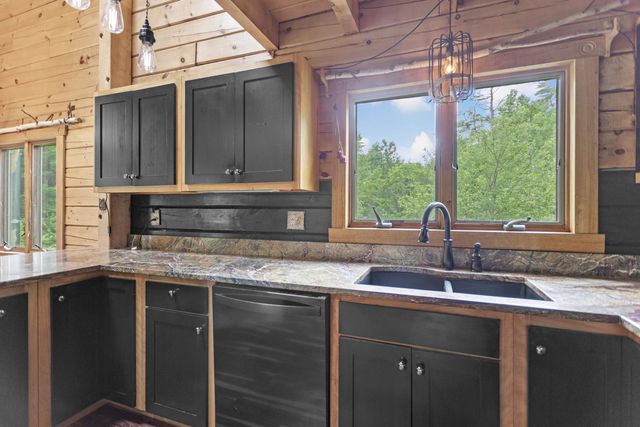 388 Perch Pond Road, Holderness, NH 03245