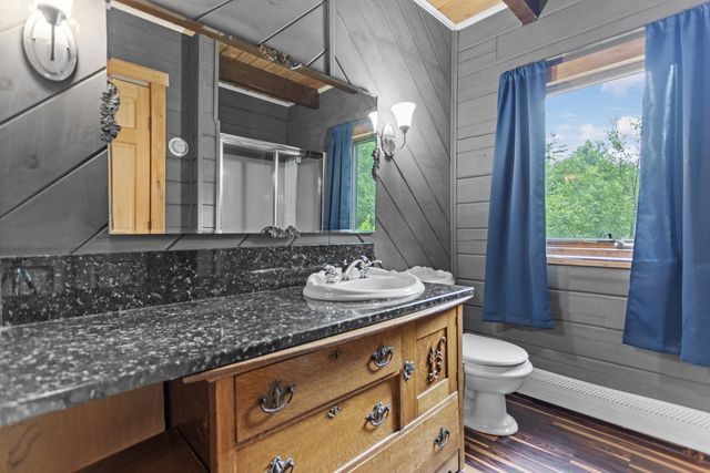 388 Perch Pond Road, Holderness, NH 03245
