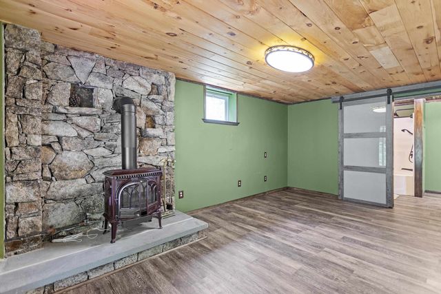 388 Perch Pond Road, Holderness, NH 03245