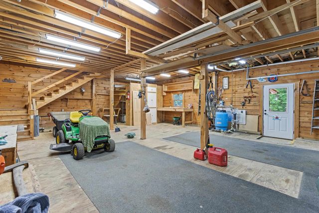 388 Perch Pond Road, Holderness, NH 03245