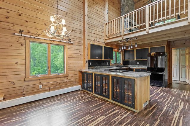 388 Perch Pond Road, Holderness, NH 03245