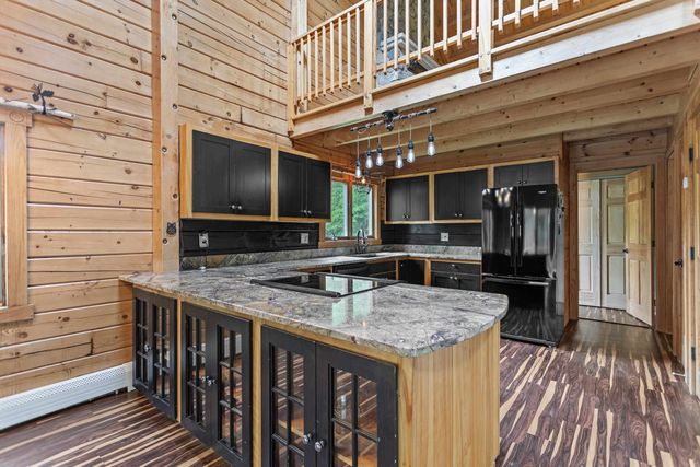 388 Perch Pond Road, Holderness, NH 03245