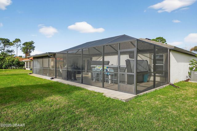 15 Princess Kathleen Lane, Palm Coast, FL 32164