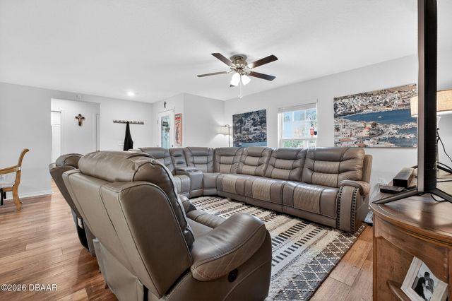 15 Princess Kathleen Lane, Palm Coast, FL 32164