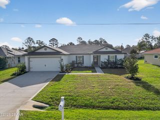 15 Princess Kathleen Lane, Palm Coast, FL 32164