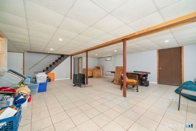 17 Lancaster Road, Cromwell, CT 06416