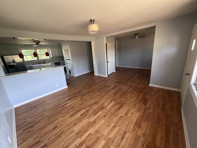 208 Cedar Ave, Linden, TN 37096