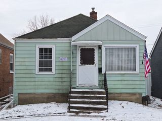 8703 Lyndale Street, River Grove, IL 60171