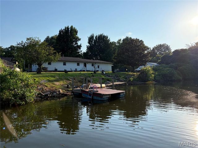 4330 Lake Drive, Granite City, IL 62040