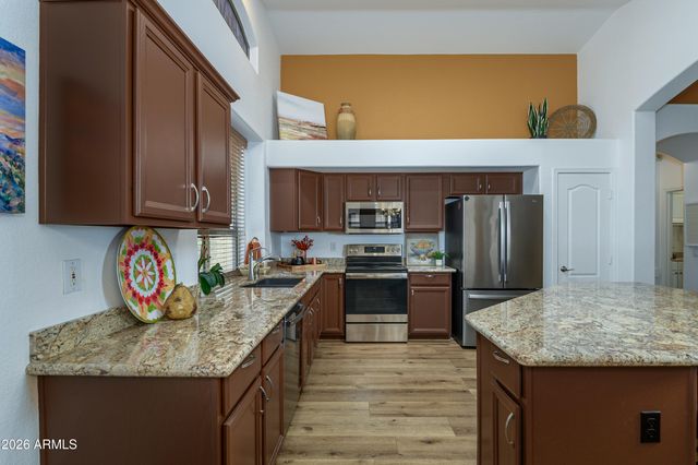 17804 N PHOENICIAN Drive, Surprise, AZ 85374
