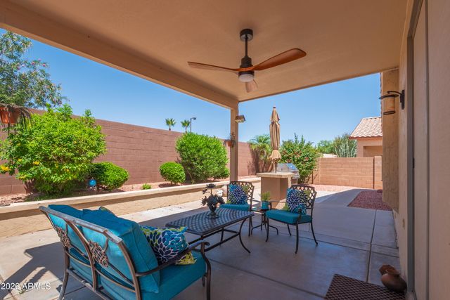 17804 N PHOENICIAN Drive, Surprise, AZ 85374