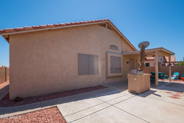 17804 N PHOENICIAN Drive, Surprise, AZ 85374