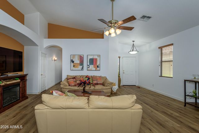 17804 N PHOENICIAN Drive, Surprise, AZ 85374
