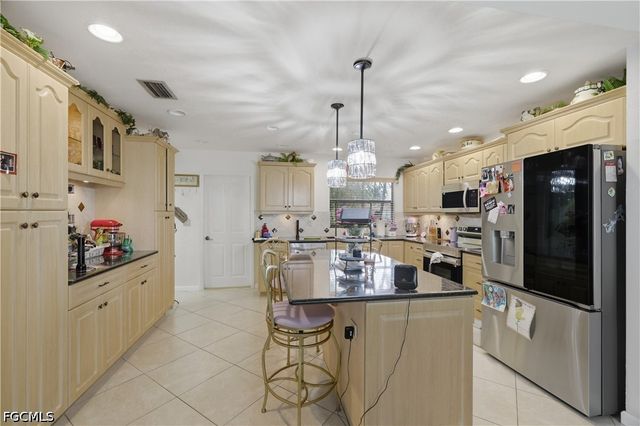 4448 Beechwood Lake DR, Naples, FL 34112