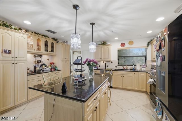 4448 Beechwood Lake DR, Naples, FL 34112