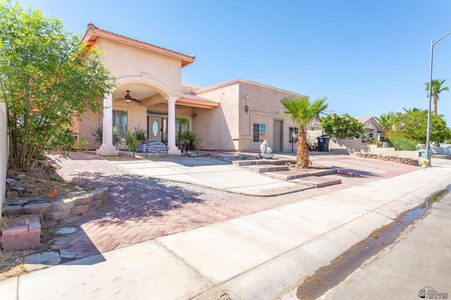 1445 E Babbitt Ln, San Luis, AZ 85336
