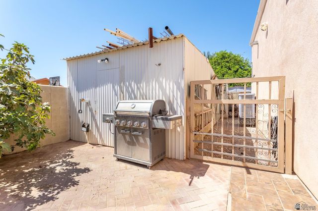 1445 E Babbitt Ln, San Luis, AZ 85336