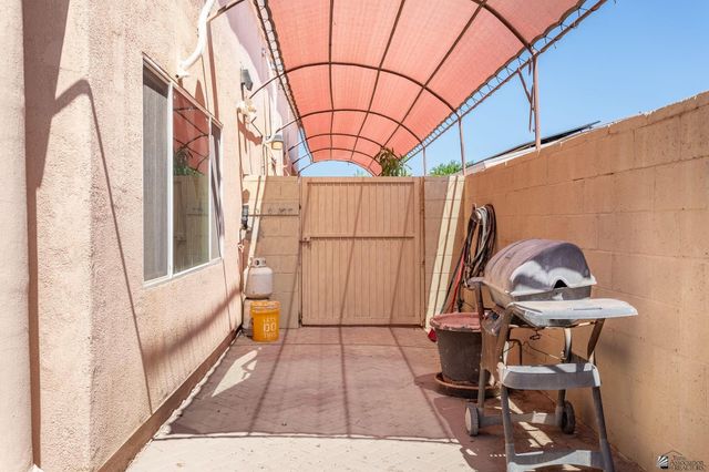 1445 E Babbitt Ln, San Luis, AZ 85336