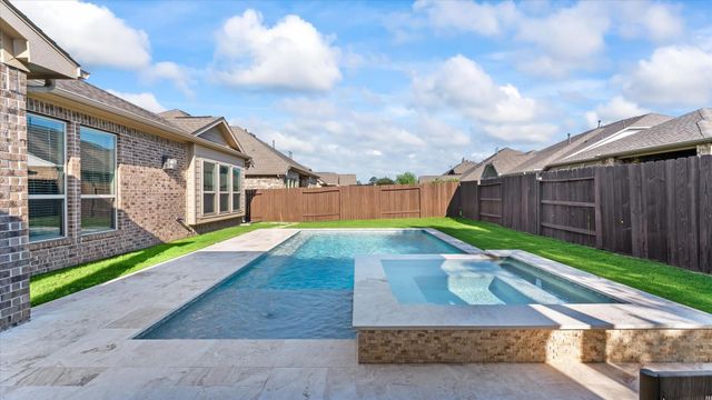 8914 Stonebriar Creek Crossing, Tomball, TX 77375