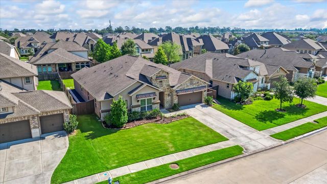 8914 Stonebriar Creek Crossing, Tomball, TX 77375